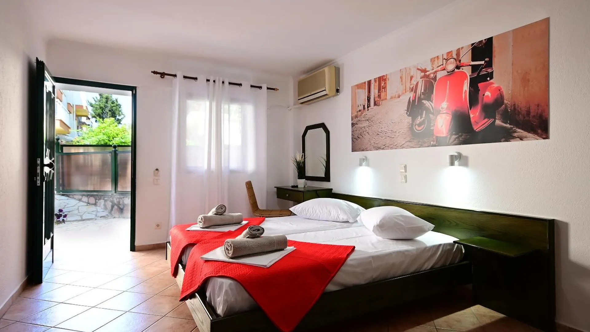Villa Cariatis Nea Kallikrateia 2*,