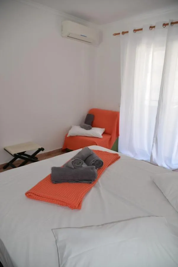 Villa Cariatis Nea Kallikrateia